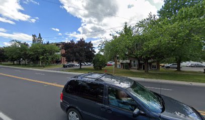 Boulevard de Montarville et Canadian Tire