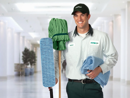 UniFirst Uniform Services - Montreal