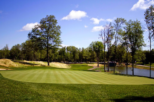 Mystic Pines Golf & Country Club