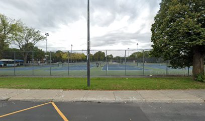 Terrain de tennis du Parc de la Vérandrye