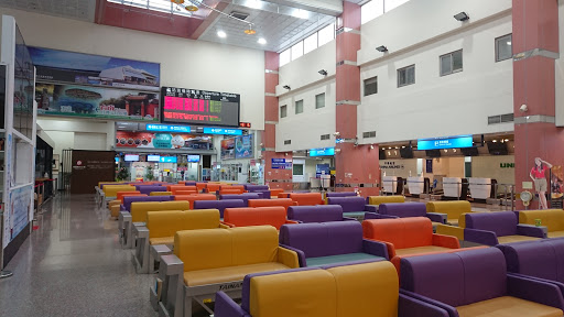 台南航空站