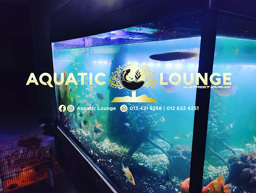 Aquatic Lounge