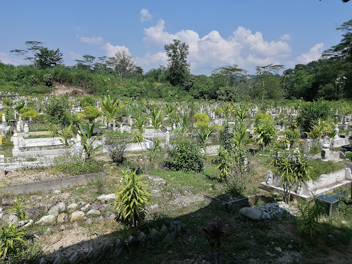 Tanah Perkuburan Islam Sungai Pusu