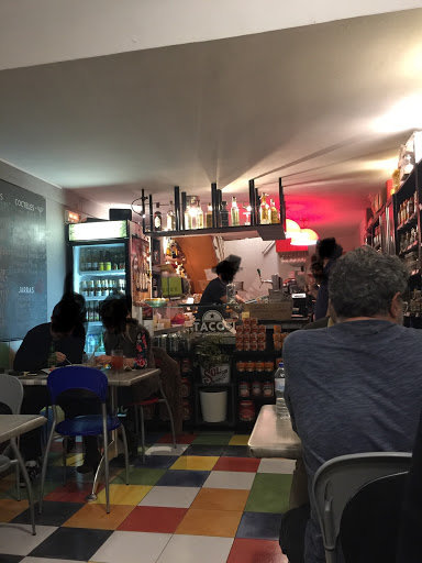 Mezcal Taco Bar - Restaurante mexicano y copas