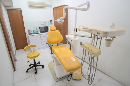 AU Dental Surgery Kuchai Lama