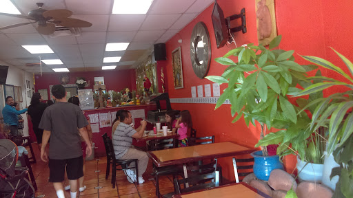 Don Carlitos Restaurant