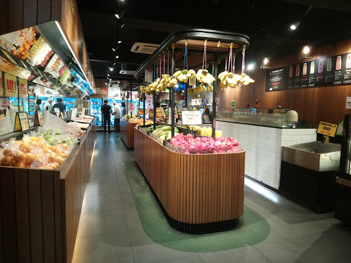 The Fruits Shop