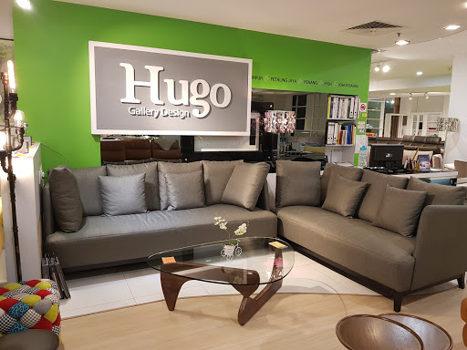 Hugo Gallery Design