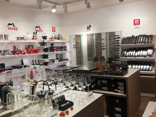 Zwilling J.A.Henckels @ Mid Valley