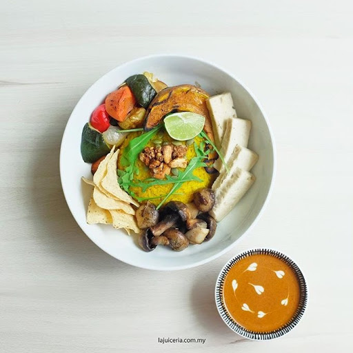 La Juiceria Superfoods Signature Atria Mall Healthy Salad & Bowls PJ
