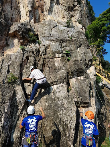 MIR Adventures Gua Damai Climbing