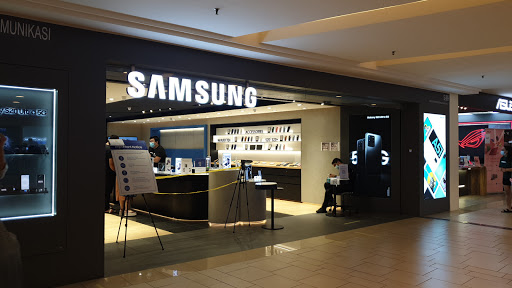 Samsung Experience Store Mid Valley