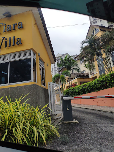 Tiara Villa