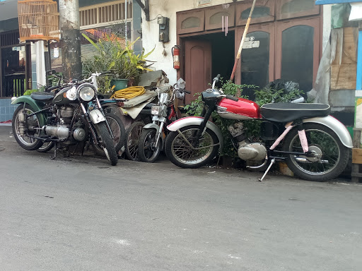 Bengkel Moped Jakarta