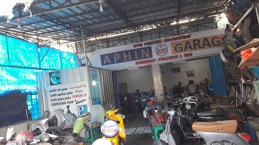 Aphin Garage