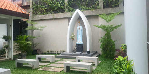 Taman Doa Maria Mater Dei