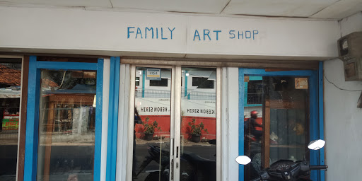 Family Art Shop