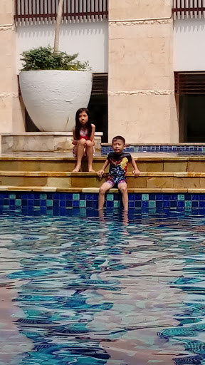 Swimming Pool - Novotel Jakarta Mangga Dua Square