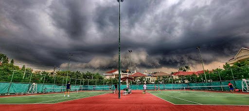 Lapang Tenis Kirana