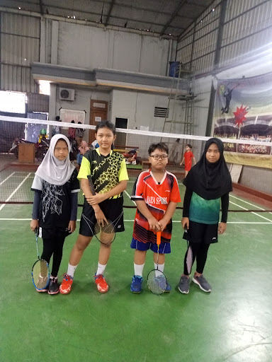 Shuttlekock TOTTI & Private Badminton