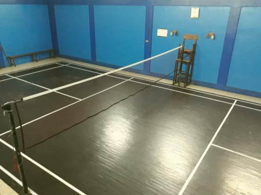 Hall Badminton Haji Thosin