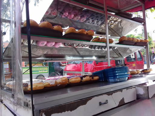 Outlet Donut's And Bakery BUNDA-Q