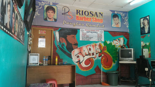 Barber Shop Riosan