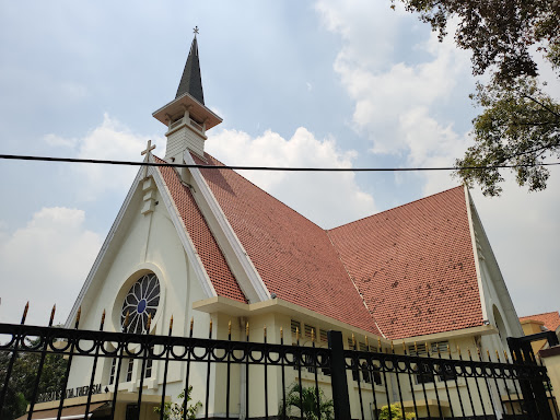 Gereja Santa Theresia Jakarta