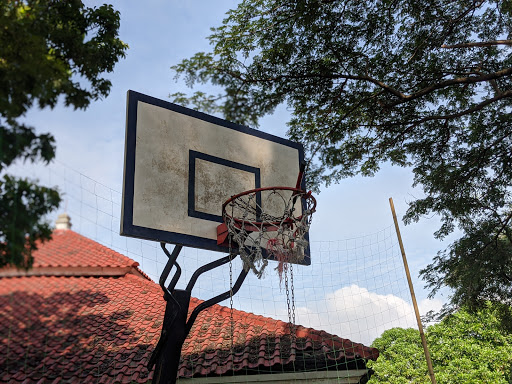 Blok D Basketball court