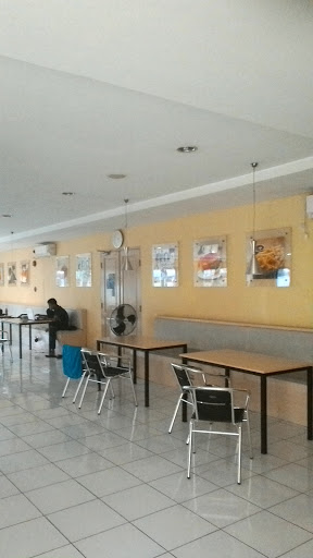 Bistro Cafe, Labschool