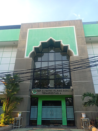 SMP Al-Bayan Islamic School