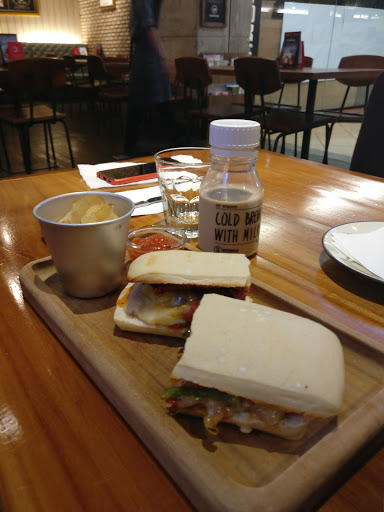 Brown Bag - Specialty Sandwich & Coffee