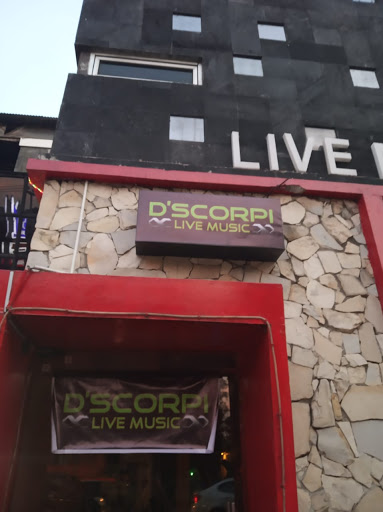 D'Scorpi Cafe