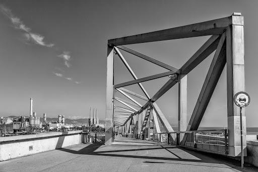 Puente sobre el Port del Forum