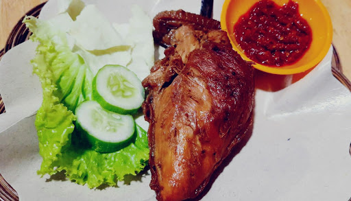 Ayam Bakar Solo Hj Suharni dan Ayam Penyet