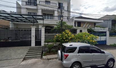 Rumah Dokter Mira Christiyani Santoso, SpA