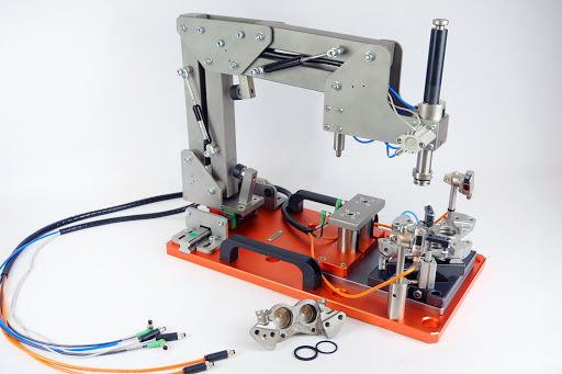 UMPI 3D Diseño y fabricación de utillajes y maquinaria a medida. Automatización y mejora de procesos industriales. Proyectos con robótica y visión artificial.