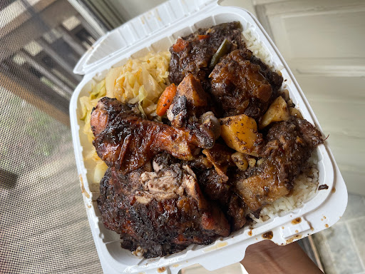 Mackey’s Caribbean Cuisine