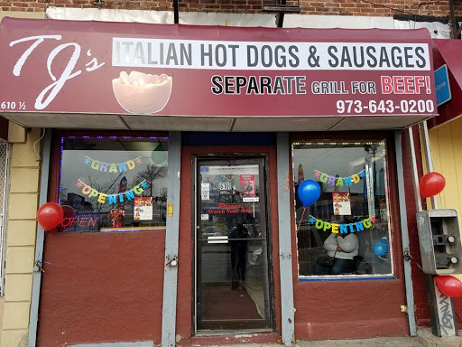 TJ'S Italian Style Hot Dogs & Sausages