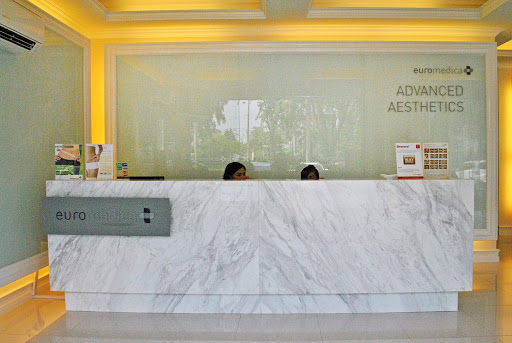 Klinik Kecantikan & Pelangsingan Tubuh - European Slimming Centre (ESC) & Euroskinlab (ESL) - Cabang Kelapa Gading Jakarta