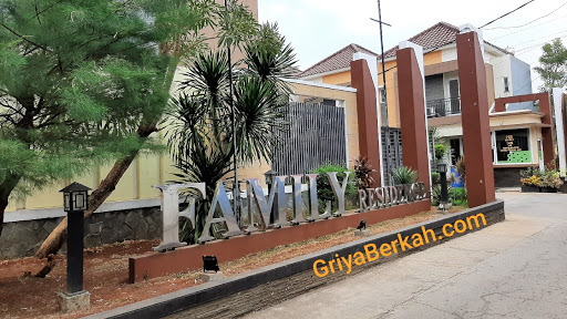 Family Residence Jatimurni Bekasi