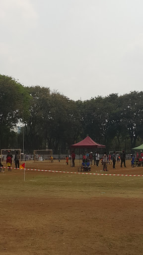 Lapangan Bola Taman Lapangan Banteng
