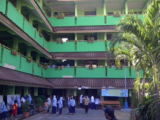 SMP Negeri 130 Jakarta Barat