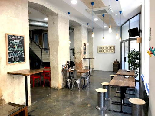 ECO WorkINN & Cafe