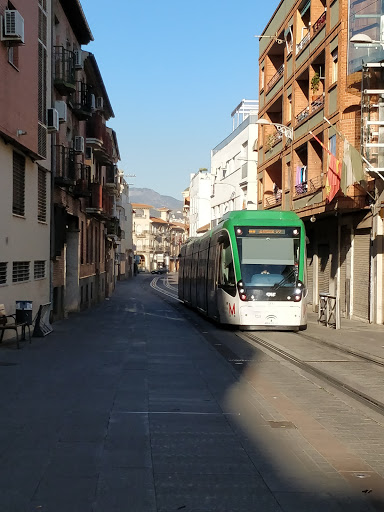 Metro Granada - Andres Segovia