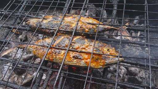 RM. Bamitra food (Ikan & Ayam Bakar)