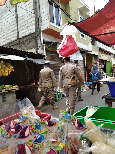 Pasar Kaget Warudoyong