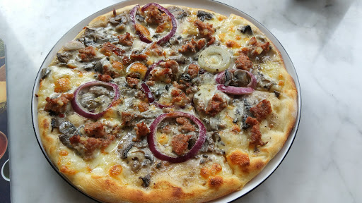 Pizza Marzano Kemang SKY