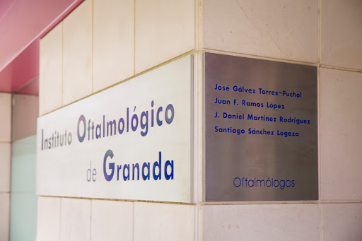 Instituto Oftalmológico de Granada - Clínica Oftalmológica.