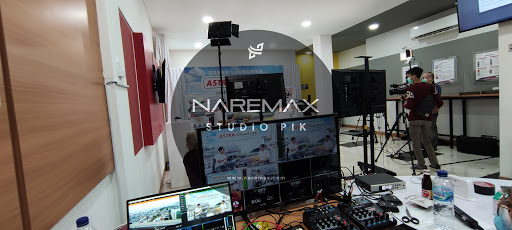 NAREMAX Studio Live Streaming
